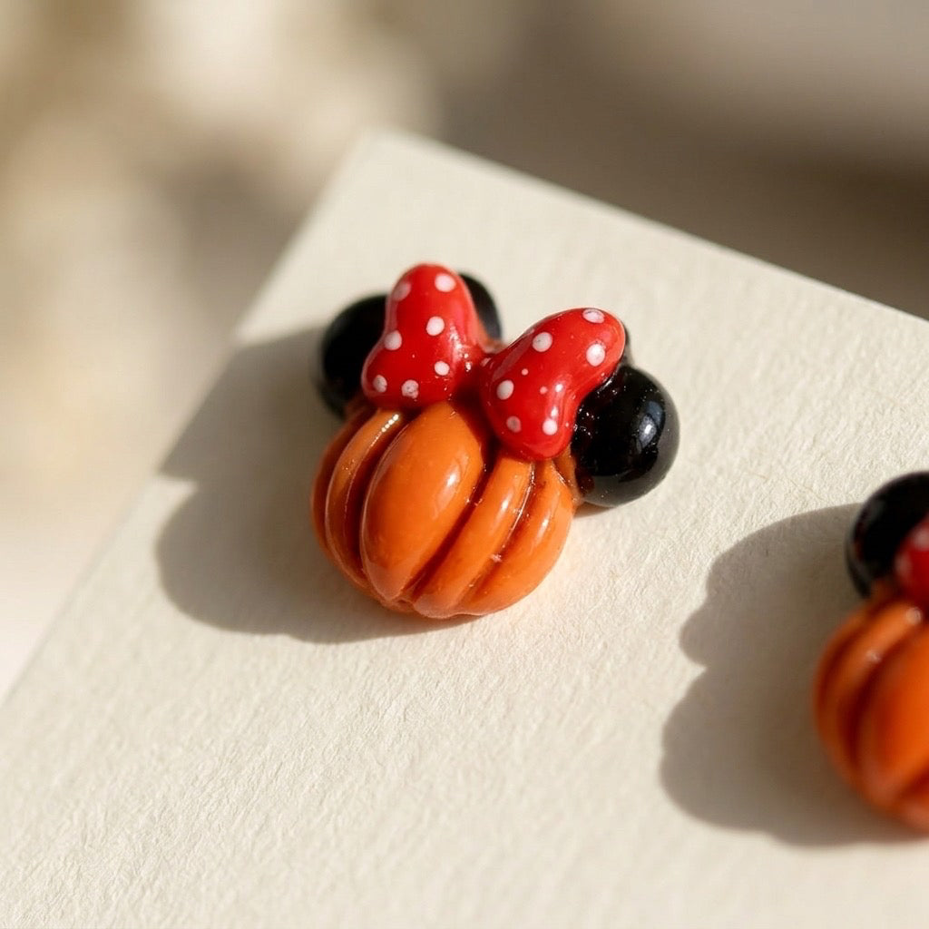 Pumpkin Bow Mouse Studs