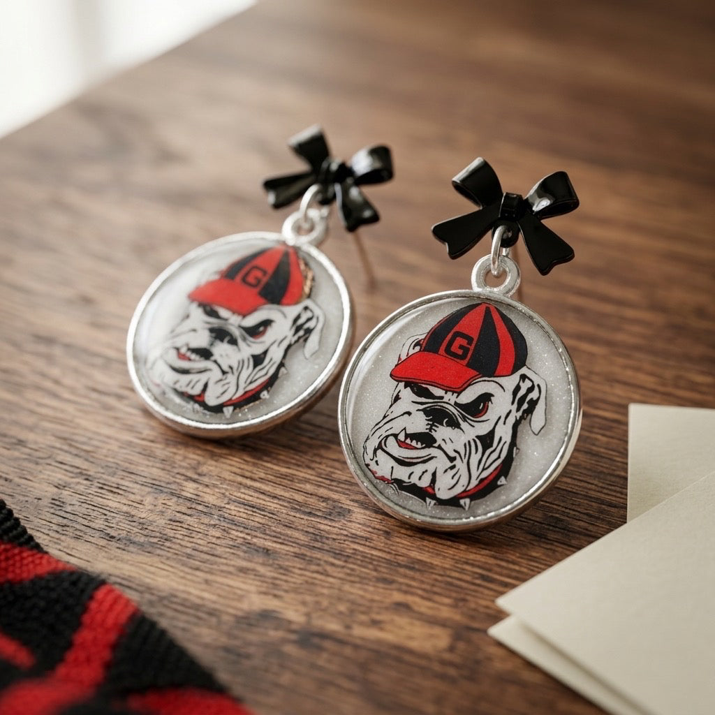Bulldog Bow Dangles – Lightweight, Hypoallergenic & Nickel Free