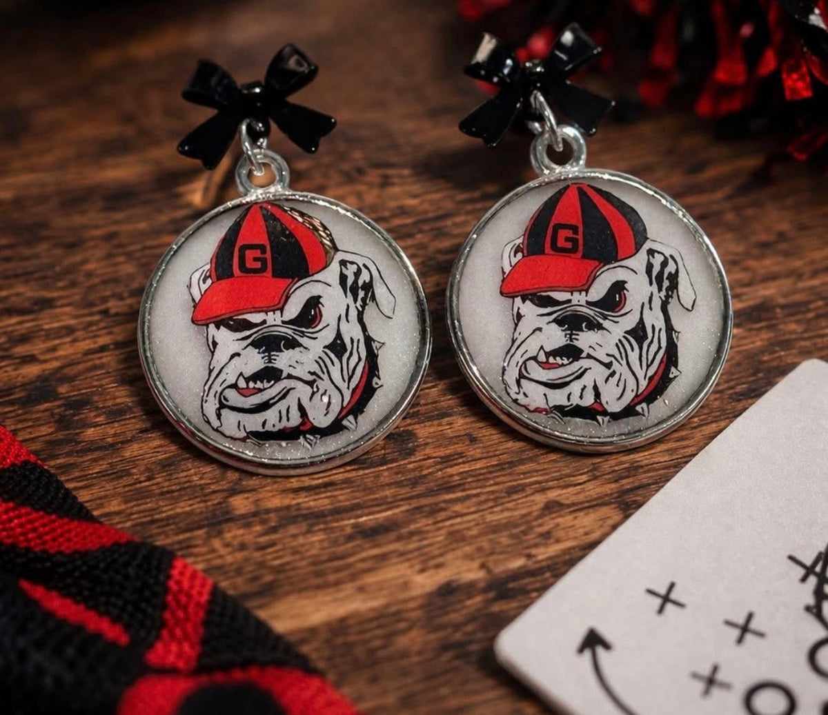 Bulldog Bow Dangles – Lightweight, Hypoallergenic & Nickel Free